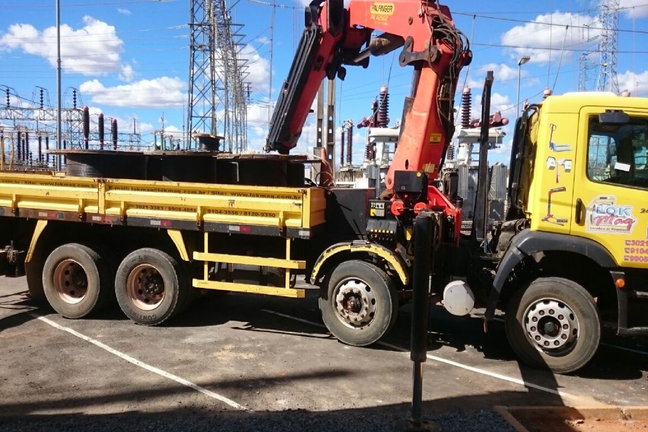 Construção base eólica
